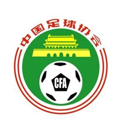妻子身边的拥人